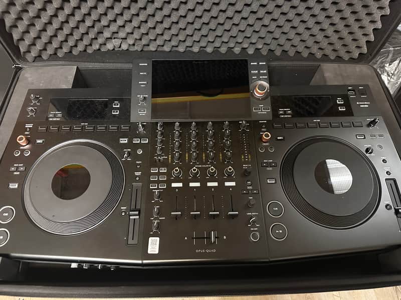 Pioneer Opus-Quad 4-Channel All-in-One DJ System - Excellent Condition + Cover image 1