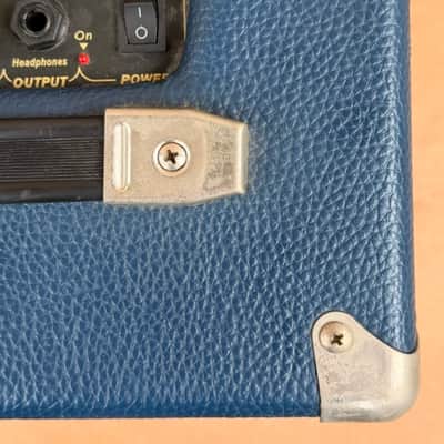 Esteban G-10 GUITAR AMP PORTABLE 12W PRACTICE AMPLIFIER image 9
