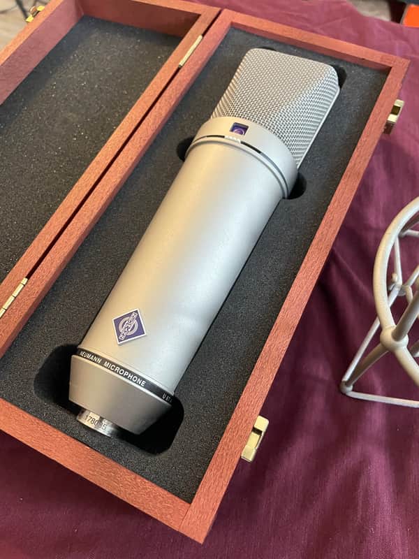 Neumann U87 Ai Studio Set: $305 Savings!