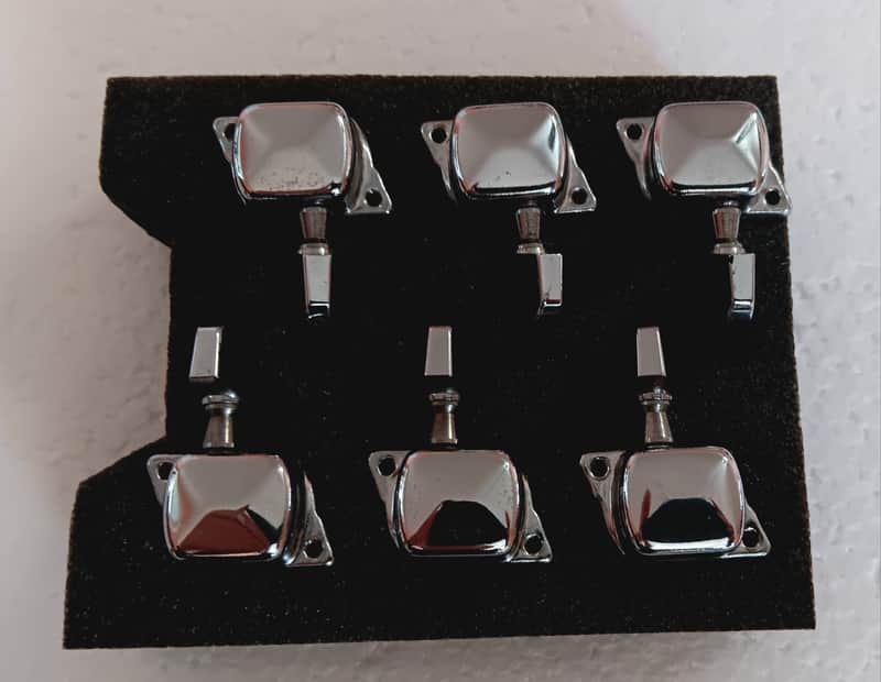 Squier Vintage Die Cast Tuning Machines (Replacement Tuners) 1990s-2000s - Chrome image 1