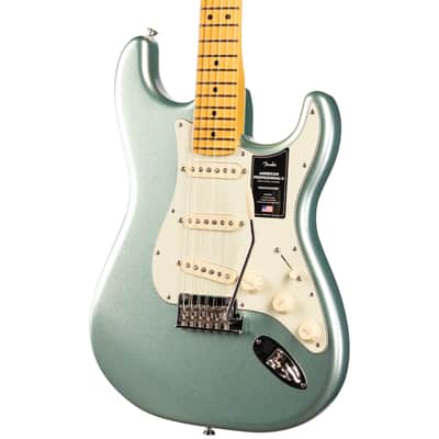 Fender American Professional II Stratocaster Mystic Surf Green (299) image 3