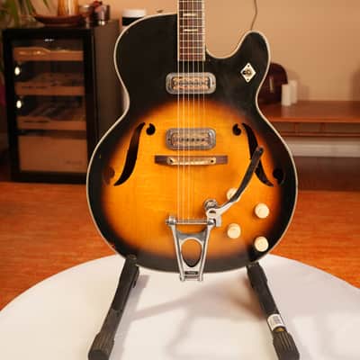 1966 Harmony H70 Meteor with Bigsby - Sunburst image 1
