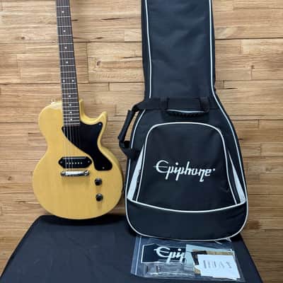 Epiphone Les Paul Junior Guitar w/Rosewood Fretboard  - TV Yellow-w/ gig bag- New! image 21