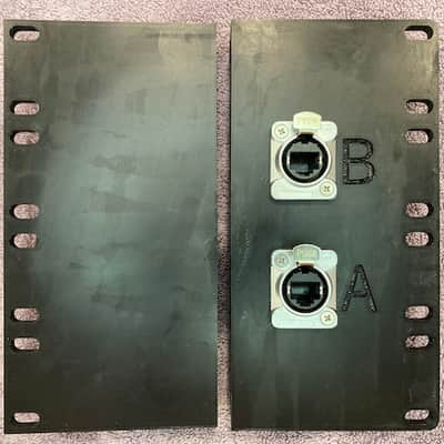 PreSonus NSB 16.8 Rack Ears Kit ("Rack Kit") with IP-65 dust/water caps Bild 3