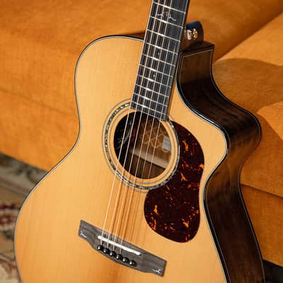 Cort GOLDMC6NAT Gold Series Torrefied Solid Sitka Spruce Top Modern Concert Body 6-String Acoustic-Electric Guitar w/Premium Gig Bag image 8