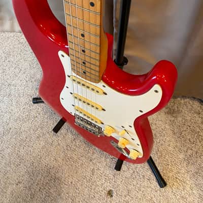 Fender Squier Stratocaster 1992 Torino Red CN series made in Korea -  Rare Vintage Collector image 6