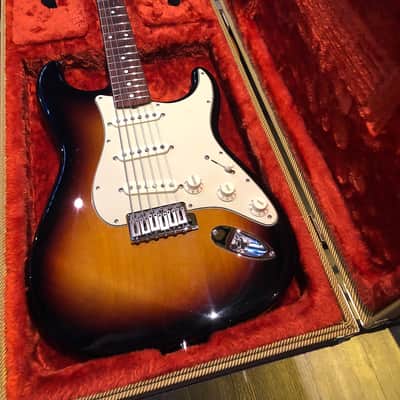 Fender stratocaster kenny wayne shepherd - 3 colour sunburst image 4