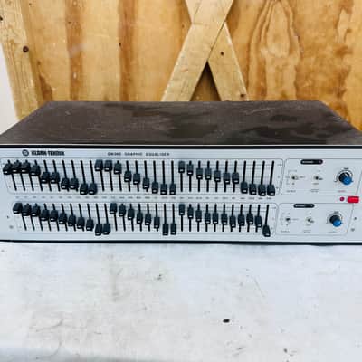 Immagine Klark Teknik DN360 2-Channel 31 Band Graphic Equalizer - Tested & Working #4669 - 3