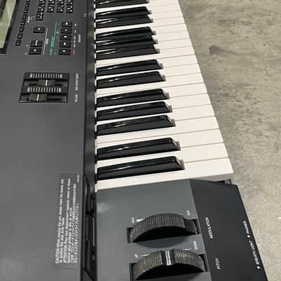 Yamaha V50 Digital Synthesizer 1989 image 10