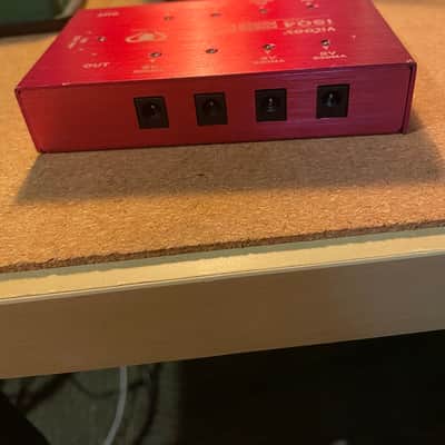 Vitoos ISO4 Plus Isolated Output Power Supply - Red image 4