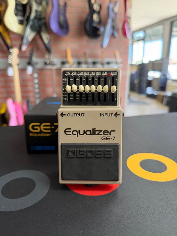 Boss GE-7 Equalizer image 1