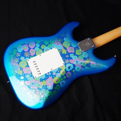 *NEW IN BOX* Fender Made in Japan Limited Stratocaster Blue Flower – 2025 Limited Edition image 12
