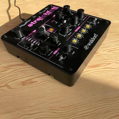 Waldorf Streichfett String Synth / Firmware updated / USB cable / Original box image 7