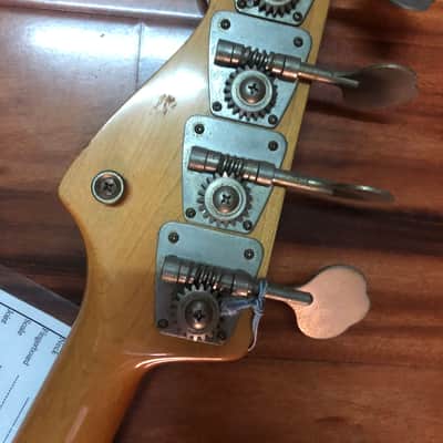 Squier by fender JV seriea 62's jazz bass 1984 3 tsb image 6