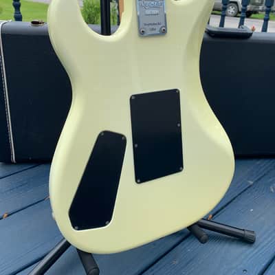 Kramer American Pacer Imperial 1986 Cream White Signed by Ritchie Sambora image 7