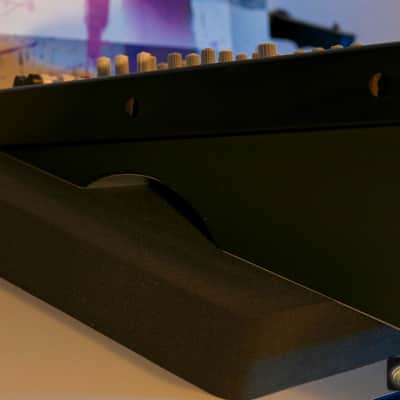 Korg MW1608 SoundLink 16-Channel 8-Bus Mixer. Mint! image 14