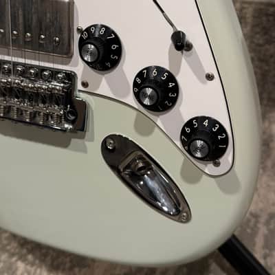 Fender Blacktop Stratocaster HH Maple Fretboard 2011 - 2014 - Sonic Blue image 5