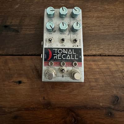 Chase Bliss Audio Tonal Recall Analog Delay 2016 - 2017 - Graphic with Blue Knobs image 1