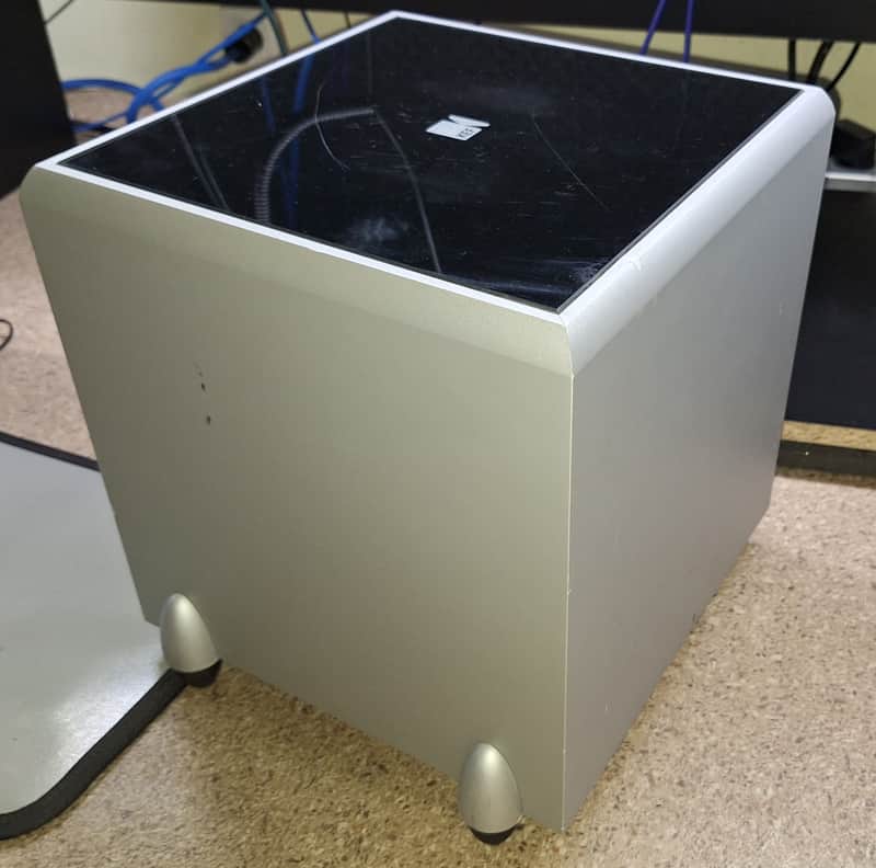KEF PSW 2010 active sealed 10" 250W Subwoofer image 1