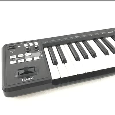 Roland A-49 MIDI Keyboard Controller 2014 - Present - Black image 3