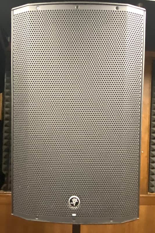 Mackie Thump15A 15" 1300-Watt Powered Loudspeaker