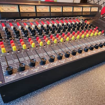Interface Electronics Lou Stevenson Mixer 104D 16x4x2  1978  Analog imagen 9