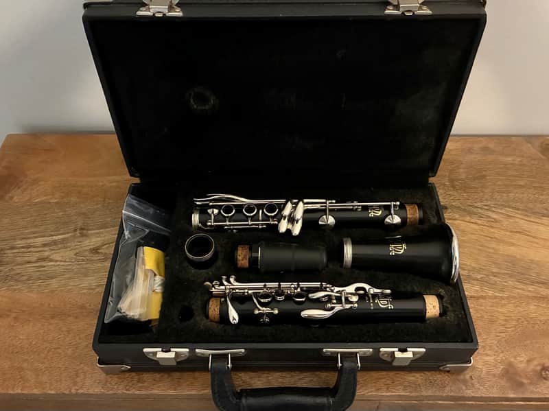 Vito LeBlanc Clarinet | Case | Mouthpiece | Supplies | Recent Service image 1