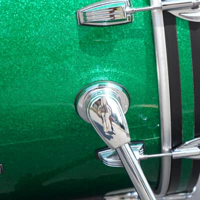 Ludwig USA Big 26'' Classic Maple Series 14x26" No-Mount Bass Drum - Green Sparkle Wrap image 4
