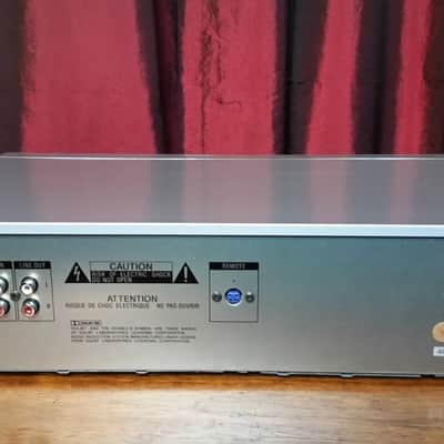 Sony TC-FX410R Single Stereo Cassette Deck 1980s Silver image 2