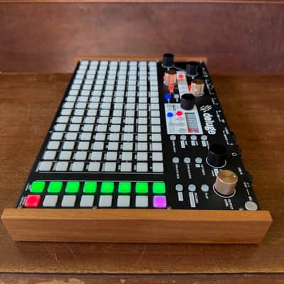 Synthstrom Audible Deluge 64-Voice Desktop Synthesizer with Numeric Display 2016 - 2022 - Black image 5