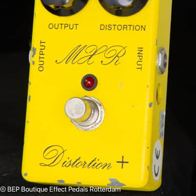 Limited Edition MXR Distortion + Script Logo Reissue s/n MMI 09 D 024  USA image 5
