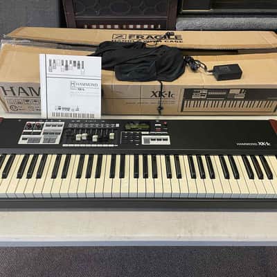 Hammond XK-1C 61-Key Portable Organ with Drawbars