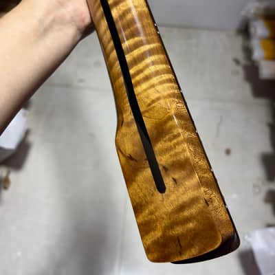 22frets Roasted flame Maple guitar neck Rosewood fingerboard 25.5 inch Bone nut gloss 25.5inch image 7