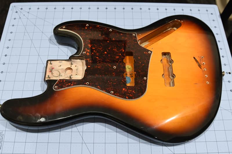 Fender MIM Jazz Bass 2000 - Brown Sunburst image 1