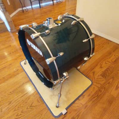 Yamaha Oak custom made in Japan 18 x 22 inch bass drum uzukiri emerald lacquer outstanding! image 5