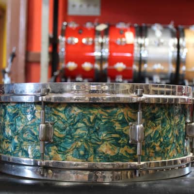 1930s Leedy 5x14 Professional Model Snare Drum in Rainbow Pearl image 3