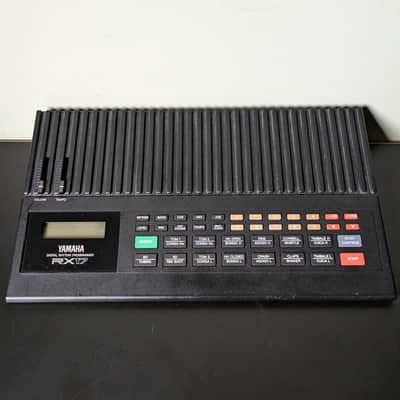 Yamaha RX17 Digital Rhythm Programmer Vintage Drum Machine 1987 - Black image 1