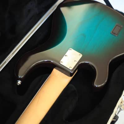 Music Man Classic StingRay 5 2003 Blueburst image 9