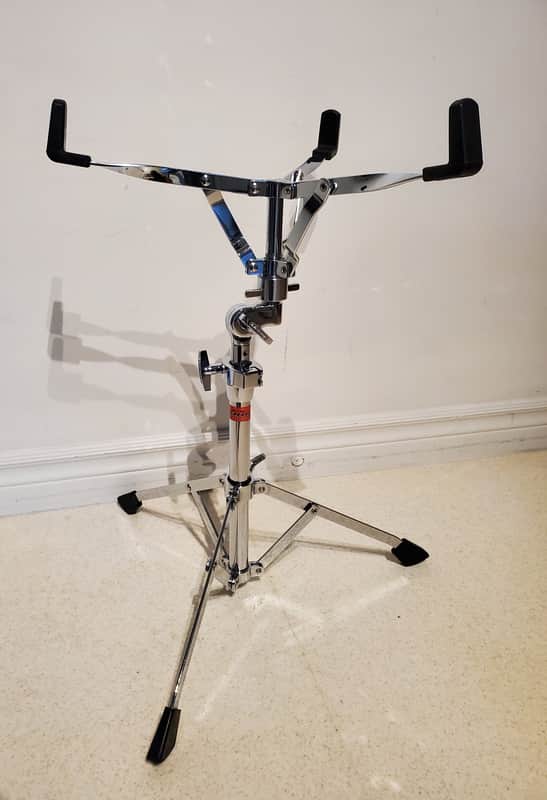 Ludwig Snare Drum, Tom Drum Stand Fits 10" thru 15"inch Drums - MINT! image 1