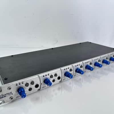 PreSonus Digimax LT 8-Channel Mic Preamp 2000s - Silver - with Power Supply image 13