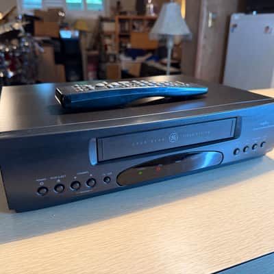 GE VG4062 Four-Head VCR Player Tested Working WITH REMOTE Tested & Cleaned🔥✅ image 2