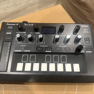Pioneer Toraiz AS-1 Monophonic Analog Synthesizer image 2