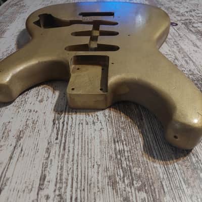 Ibanez Mij RS430 Roadstar II Deluxe Strat Style 1984 Refinished trans Gold Mist Birch Body Project Husk image 3