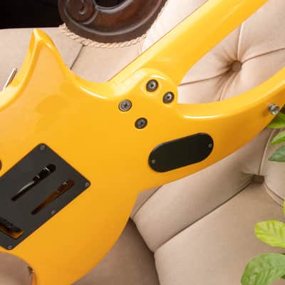 Fernandes GM-85 2000 - Yellow image 14