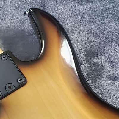 1989 Peavey Foundation FL 4 String Fretless USA Rare Electric Bass - Sunburst Finish image 21