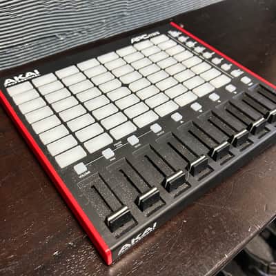 Akai APC Mini MKII MIDI Controller 2023 - Present - Black image 11