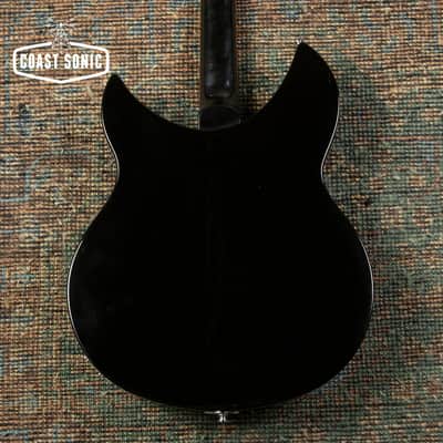 1999 Rickenbacker 330 Jetglo made in USA w/ original case image 3