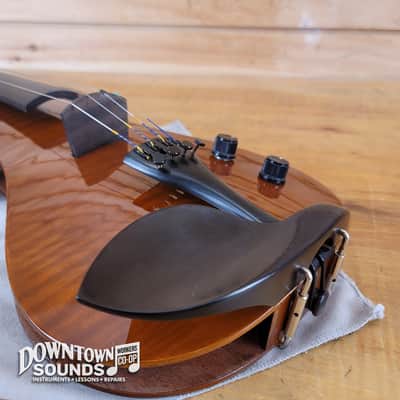 Alta E-VLN2203 Electric Violin Outfit image 8