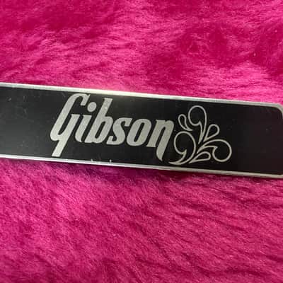 1970s Gibson Case Badge - NOS Vintage image 2