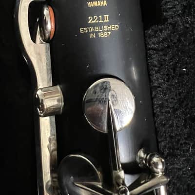 Yamaha YCL-221II Standard Bb Bass Clarinet with Low Eb 2010s - Black image 1